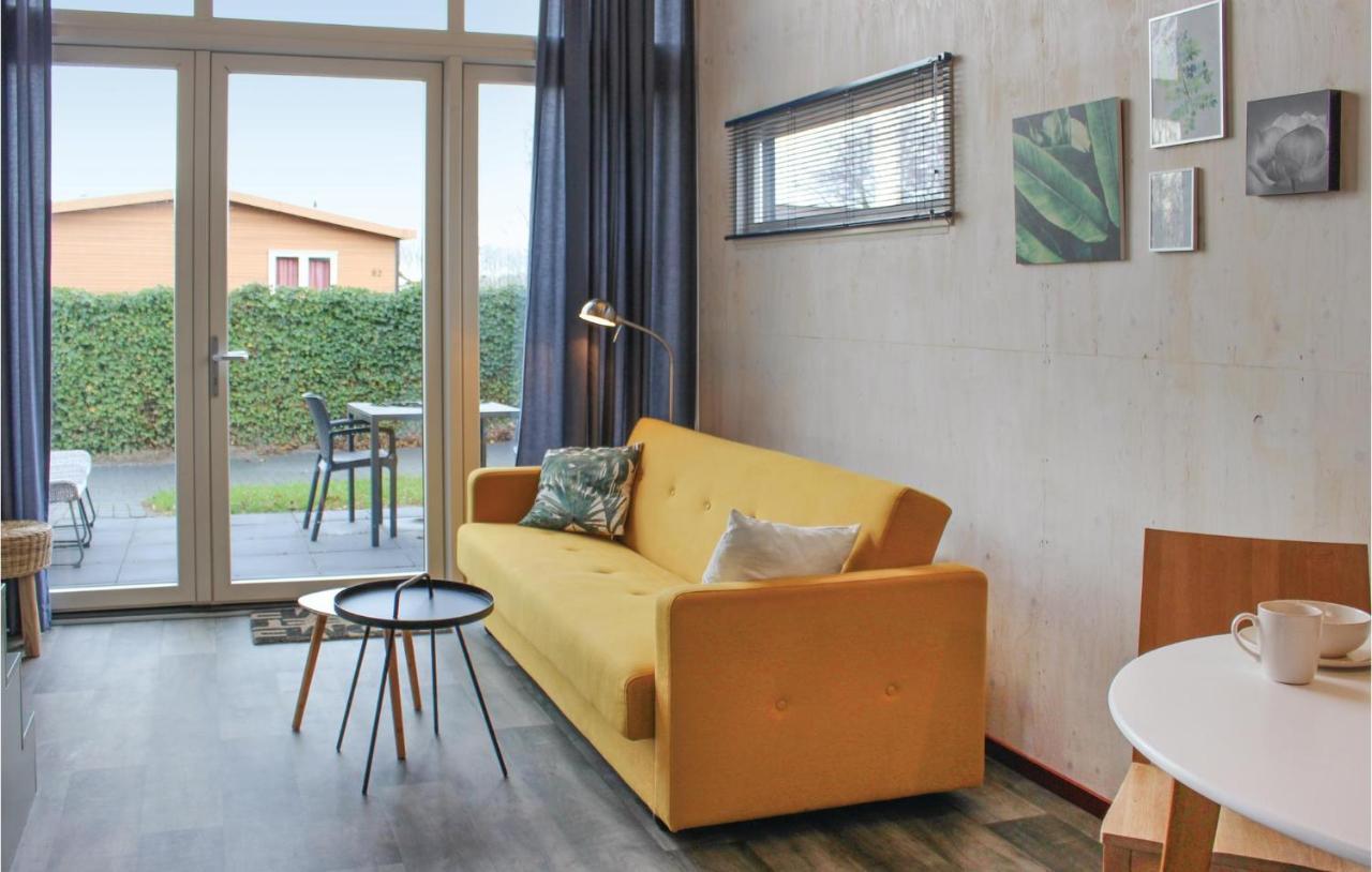 Cozy Home In Sint-Annaland With Kitchen 外观 照片