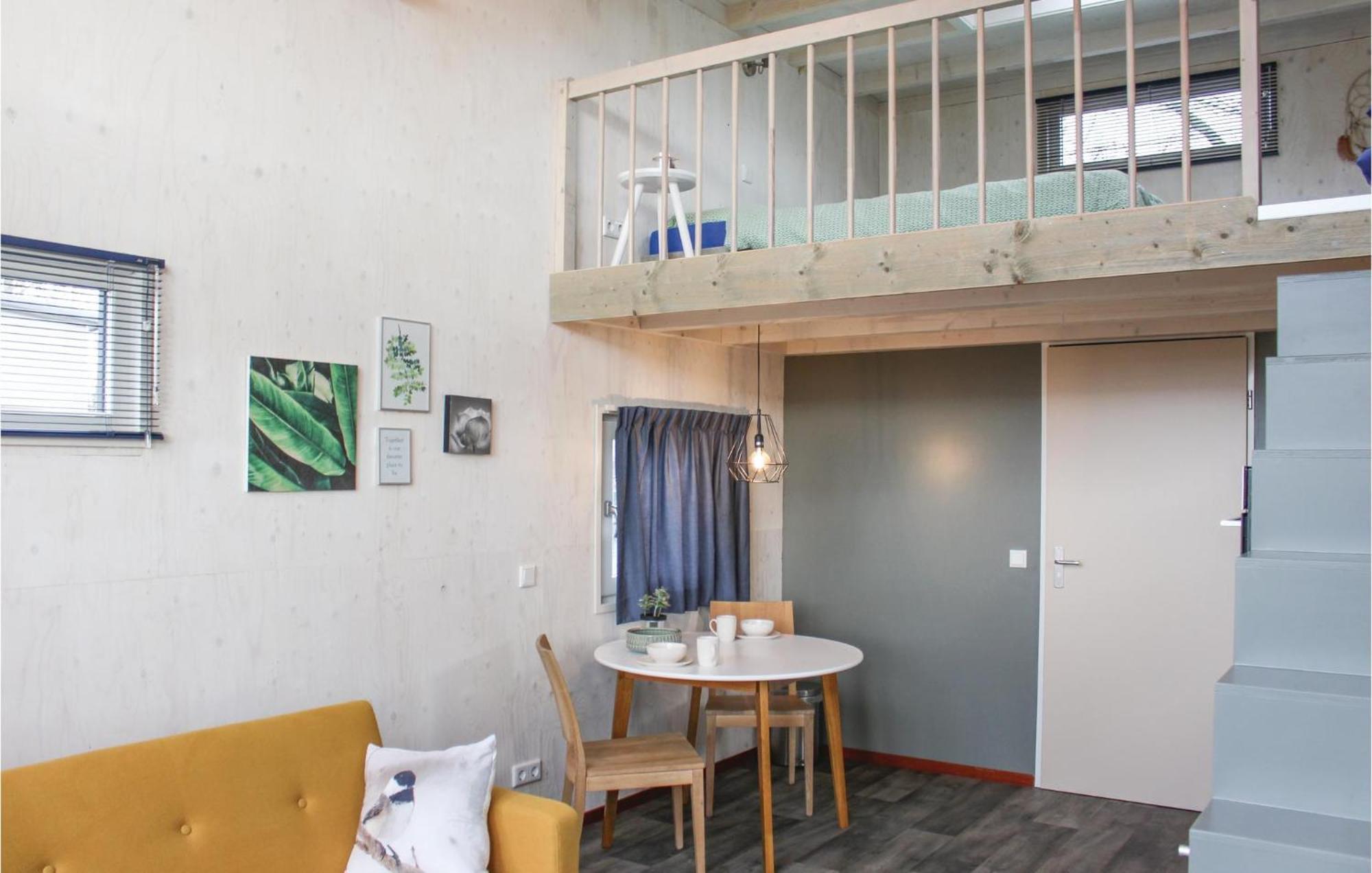 Cozy Home In Sint-Annaland With Kitchen 外观 照片